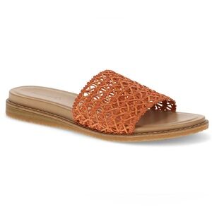 💥NWT BareTraps “Noya” Sandals💥